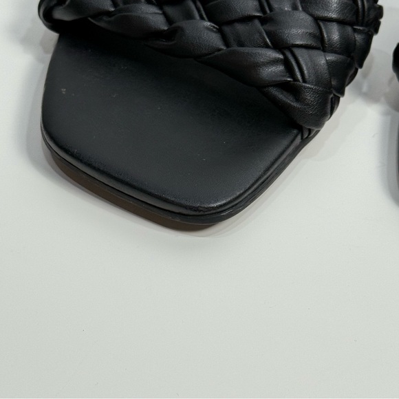 Steve Madden Black Braided Women's Sandals - Picture 12 of 12